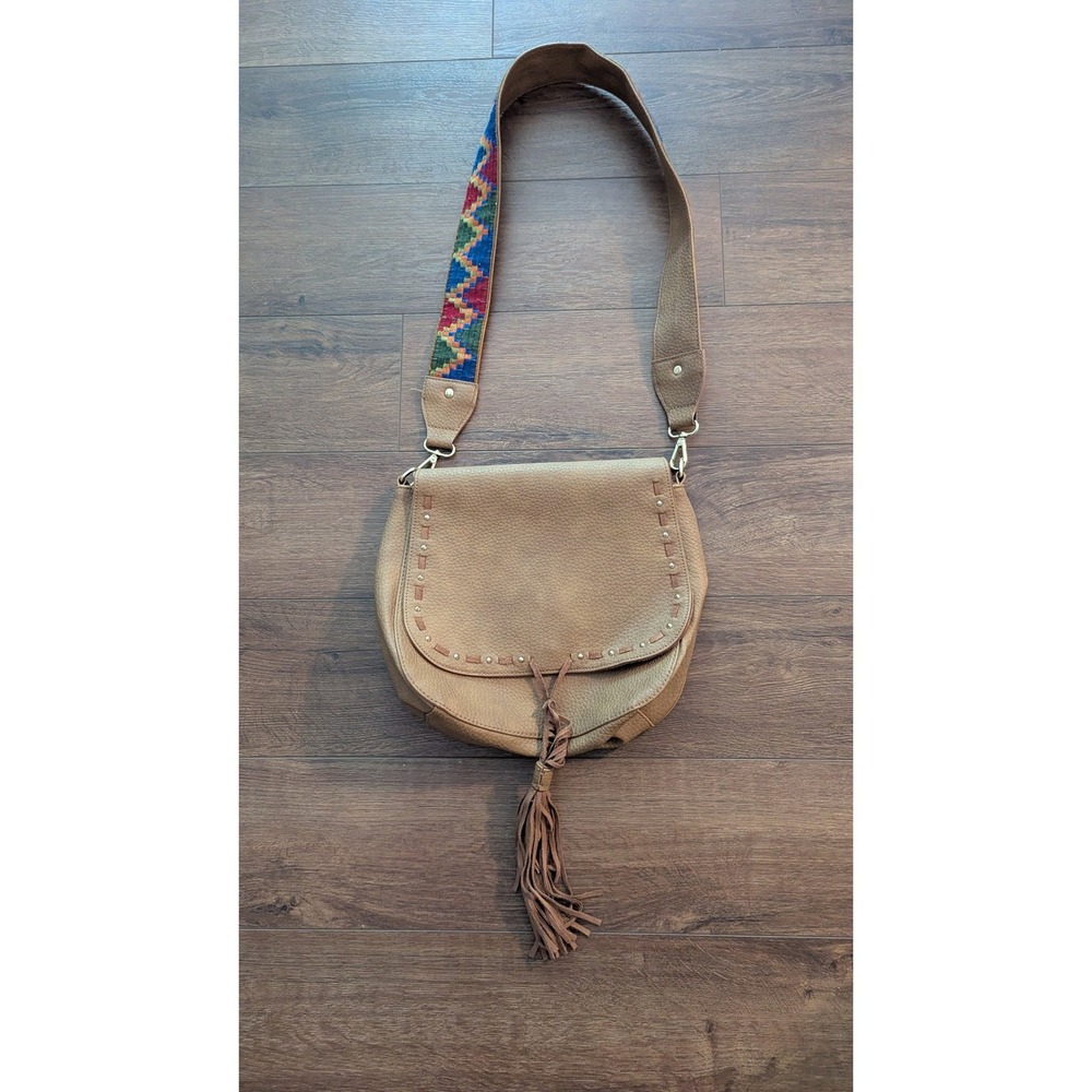 Steve Madden Tan Faux Leather Crossbody Bag Geometric Guitar Strap Tassel Boho